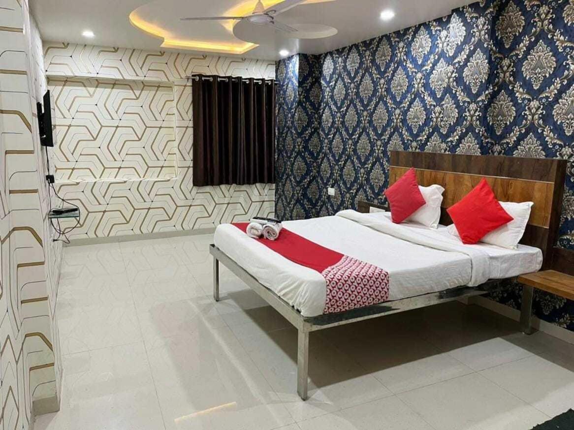 Oyo 88521 Hotel Swagstay Indore Exterior photo
